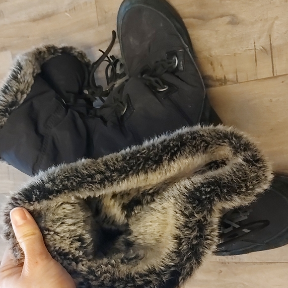 Winter boots - Picture 2 of 2